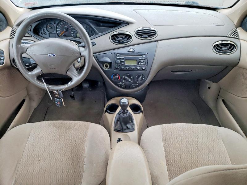 Photo 8 from auction – 2001 FORD FOCUS SE with VIN 1FAHP36341W275666
