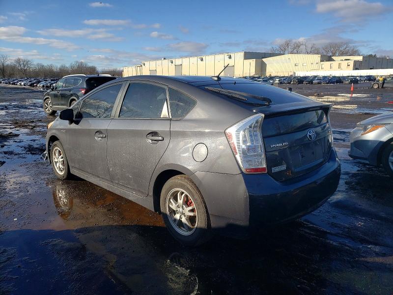 صورة رقم 2 من المزاد - 2011 TOYOTA PRIUS مع VIN JTDKN3DU9B1336896