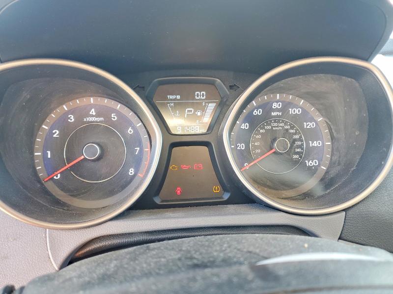 Photo 9 from auction – 2016 HYUNDAI ELANTRA SE with VIN 5NPDH4AE2GH726564