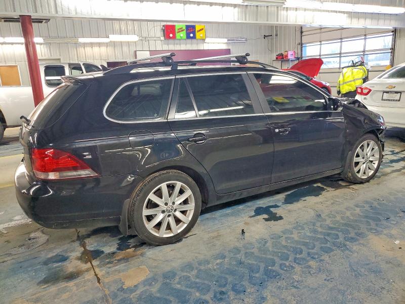 Photo 3 from auction – 2014 VOLKSWAGEN JETTA TDI with VIN 3VWPL7AJ2EM621859