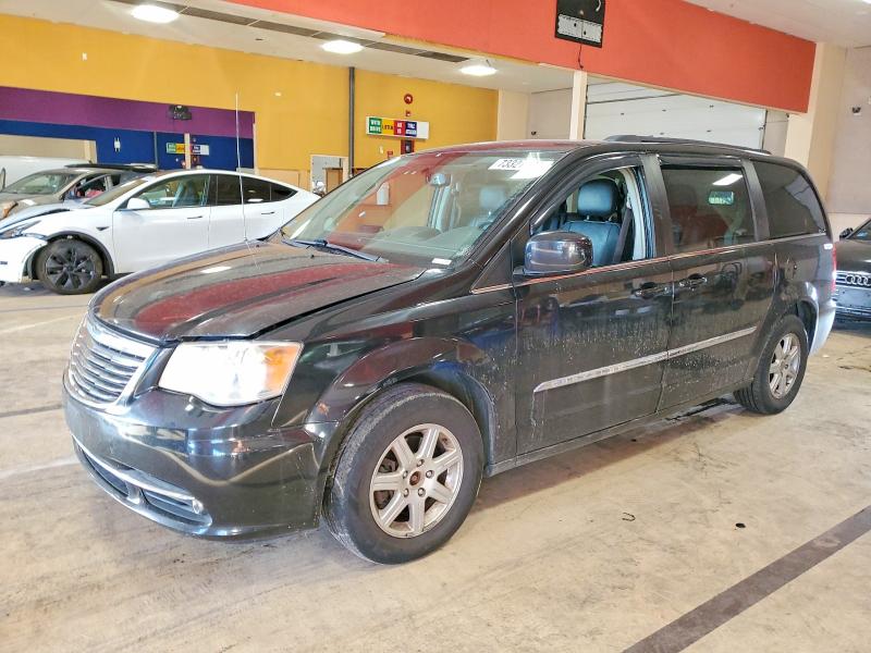 Photo 1 from auction – 2013 CHRYSLER TOWN & COU with VIN 2C4RC1BG1DR576898