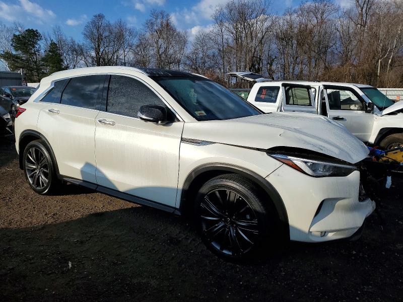 Photo 4 from auction – 2020 INFINITI QX50 PURE with VIN 3PCAJ5M35LF106923