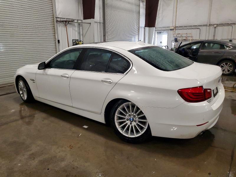 Photo 2 from auction – 2011 BMW 535 XI with VIN WBAFU7C57BC877694