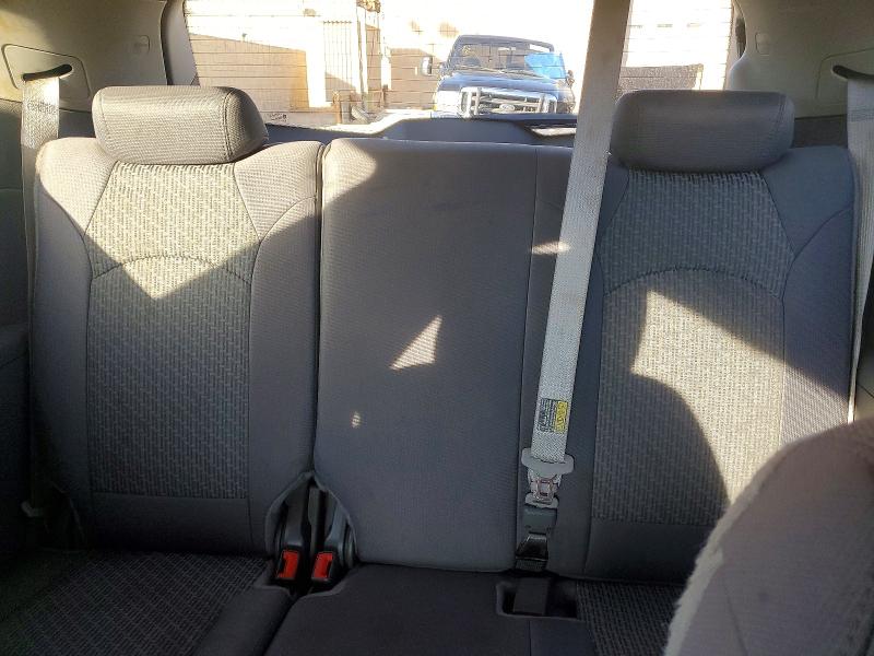 Photo 10 from auction – 2012 CHEVROLET TRAVERSE L with VIN 1GNKRJED8CJ197148