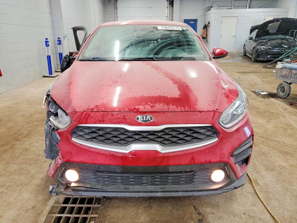 Photo 5 from auction – 2020 KIA FORTE with VIN 3KPF24AD7LE182191