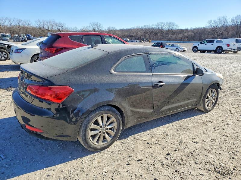 Photo 2 from auction – 2014 KIA FORTE with VIN KNAFX6A85E5219444