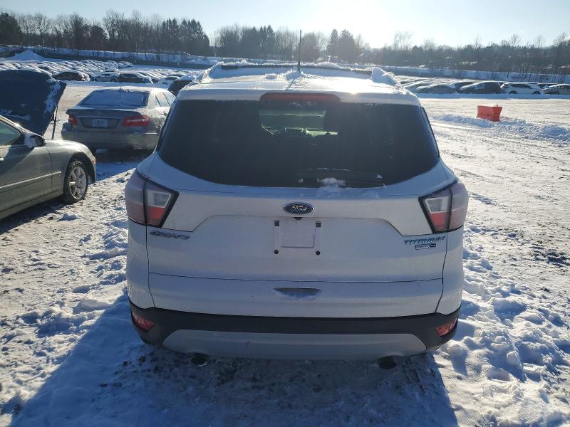 Photo 6 from auction – 2017 FORD ESCAPE with VIN 1FMCU9JD3HUD63822