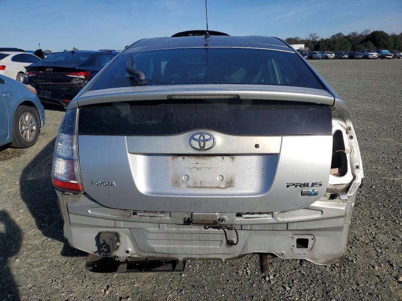 Photo 6 from auction – 2004 TOYOTA PRIUS with VIN JTDKB20U440008268