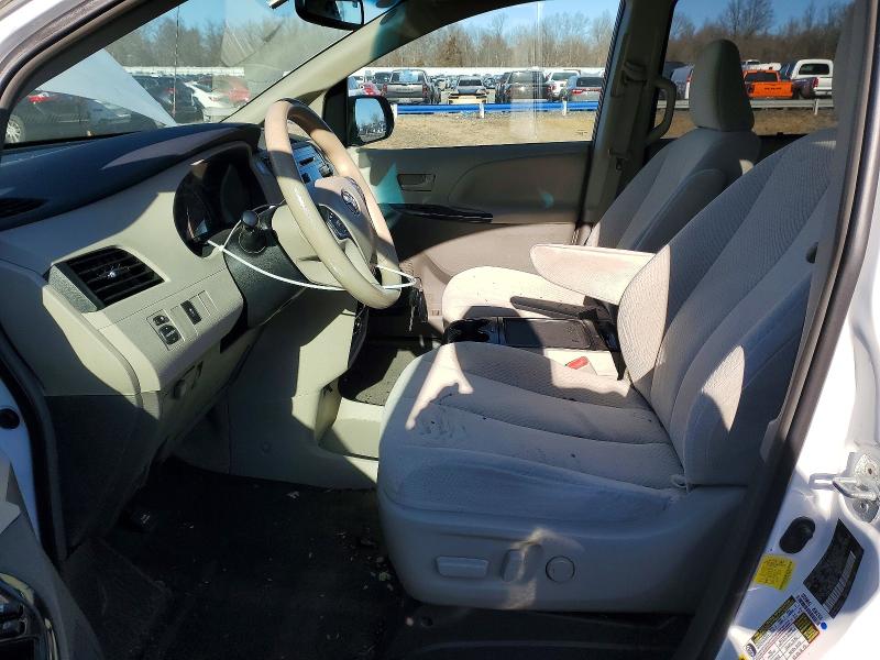 Photo 7 from auction – 2012 TOYOTA SIENNA with VIN 5TDKK3DC4CS206366
