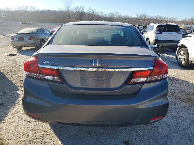 Photo 6 from auction – 2015 HONDA CIVIC LX with VIN 19XFB2F56FE120470