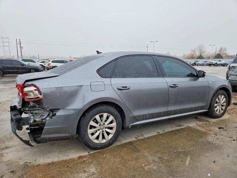 Photo 3 from auction – 2015 VOLKSWAGEN PASSAT S with VIN 1VWAT7A31FC055803