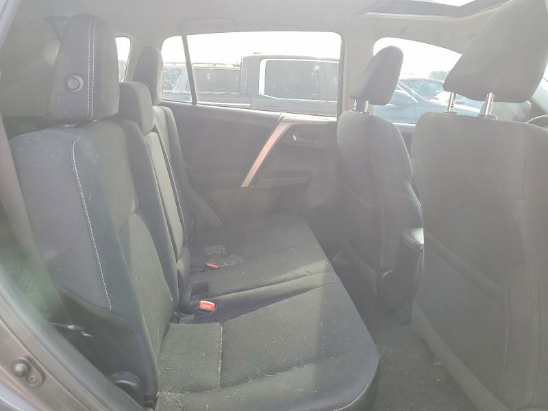 Photo 11 from auction – 2015 TOYOTA RAV4 XLE with VIN 2T3WFREVXFW157766