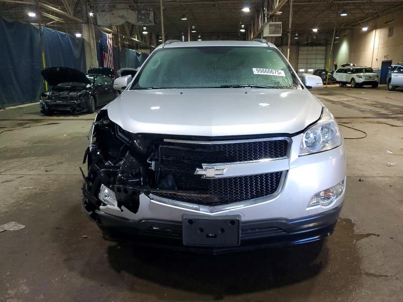 Photo 5 from auction – 2011 CHEVROLET TRAVERSE L with VIN 1GNKRJED7BJ325104