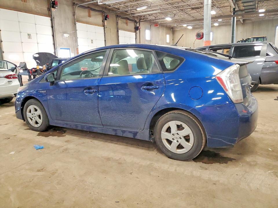 Photo 2 from auction – 2010 TOYOTA PRIUS with VIN JTDKN3DU9A0129249