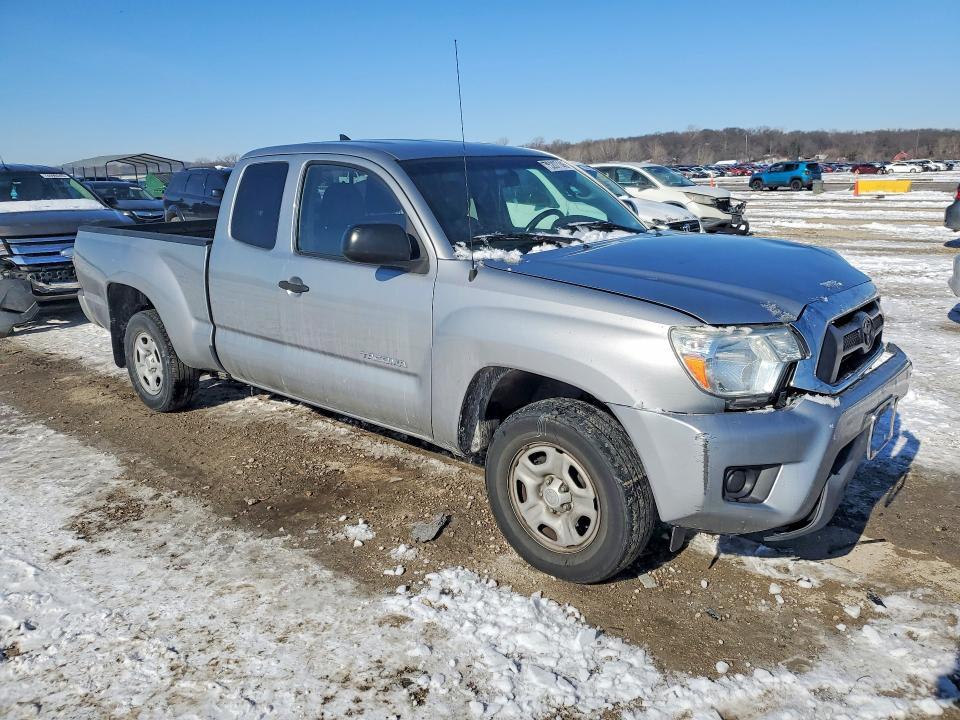 Photo 4 from auction – 2014 TOYOTA TACOMA ACC with VIN 5TFTX4CN2EX038481