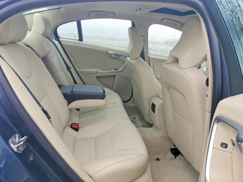 Photo 10 from auction – 2015 VOLVO S60 PREMIE with VIN YV1612TK7F2364410