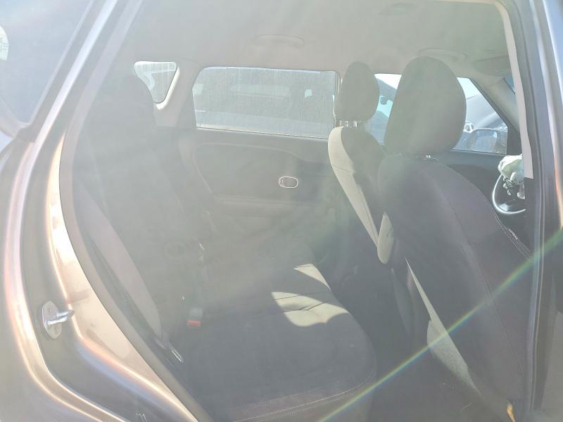 Photo 10 from auction – 2016 KIA SOUL with VIN KNDJN2A20G7326190