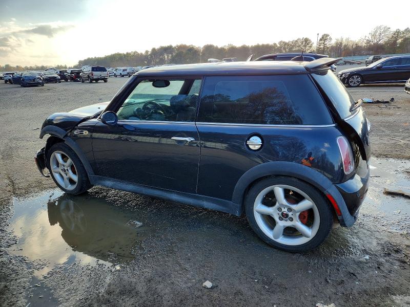 Photo 2 from auction – 2006 MINI COOPER S with VIN WMWRE33506TJ34240