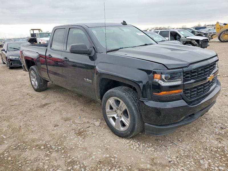 Photo 4 from auction – 2018 CHEVROLET SILVERADO with VIN 1GCRCPEC2JZ366999