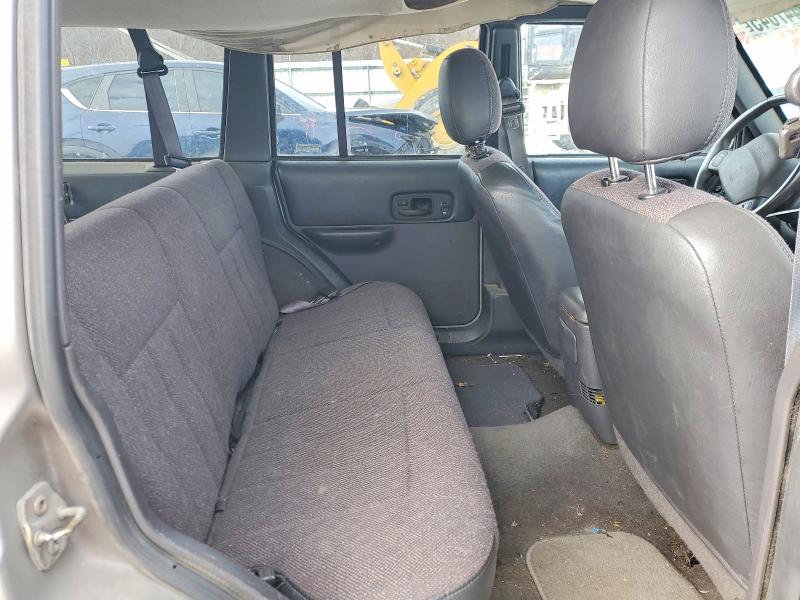 Photo 11 from auction – 2000 JEEP CHEROKEE with VIN 1J4FF58S5YL130887
