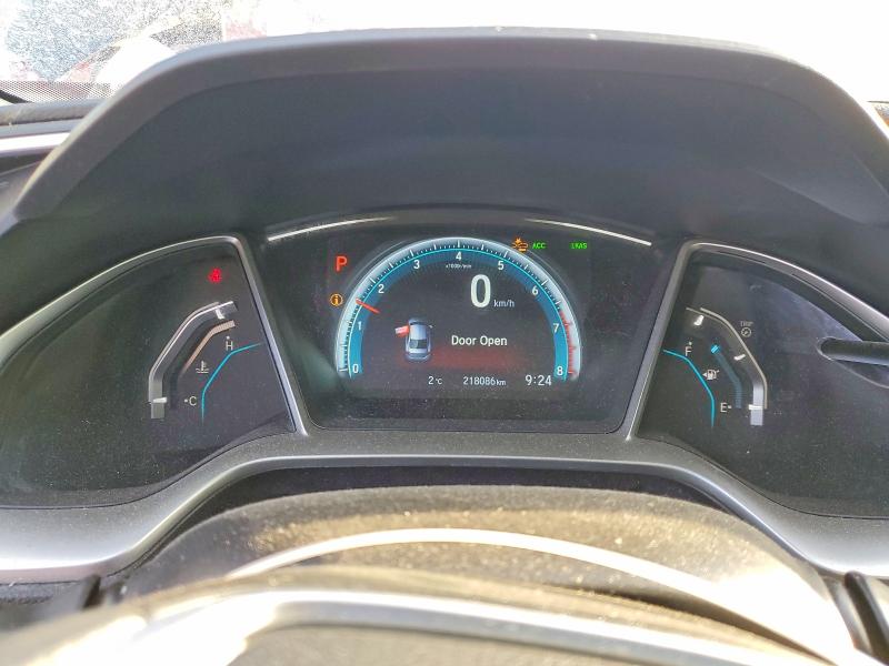 Photo 9 from auction – 2018 HONDA CIVIC EX with VIN 2HGFC2F80JH005384
