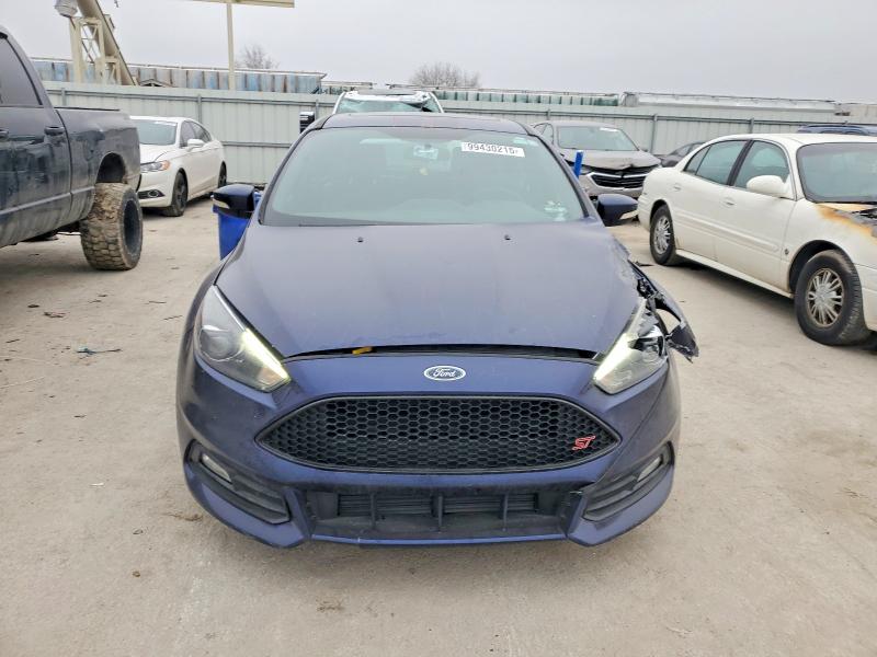Photo 5 from auction – 2016 FORD FOCUS ST with VIN 1FADP3L98GL266762