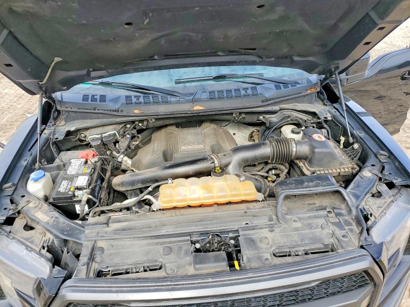 Photo 11 from auction – 2018 FORD F150 RAPTO with VIN 1FTFW1RG8JFD93923