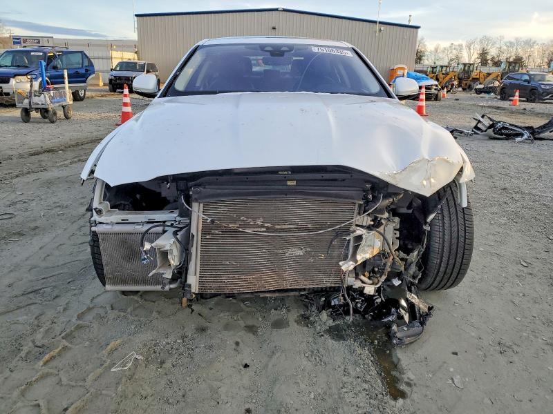 Photo 5 from auction – 2020 JAGUAR XE with VIN SAJAE4FX8LCP58075
