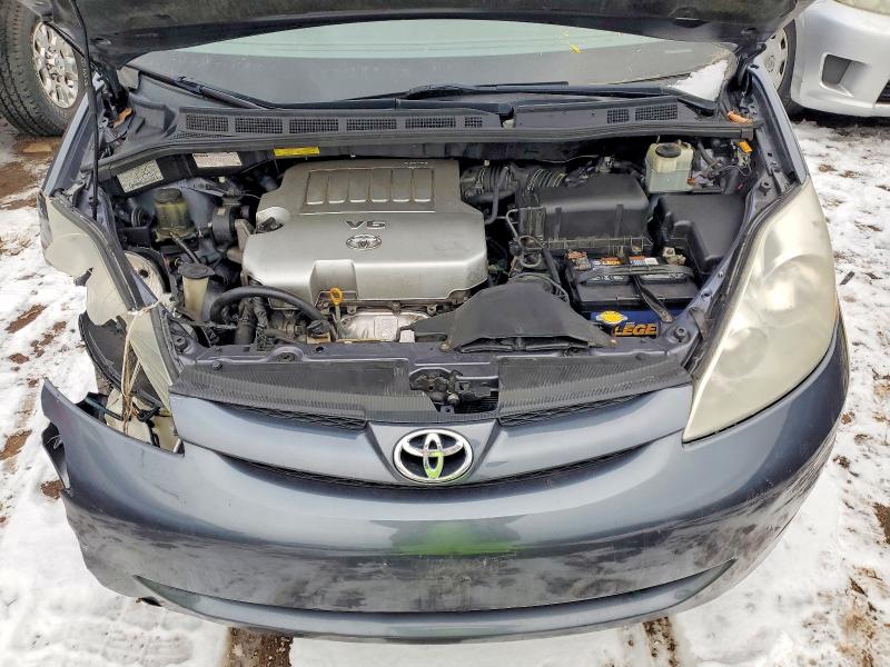 Photo 11 from auction – 2008 TOYOTA SIENNA XLE with VIN 5TDZK22C98S186098