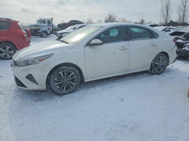 KIA FORTE 2024 with VIN 3KPF34AD1RE813930 - Photo from auction