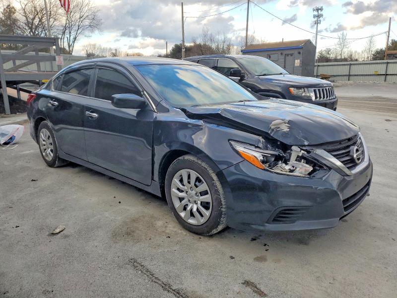 Photo 4 from auction – 2017 NISSAN ALTIMA 2.5 with VIN 1N4AL3AP6HC137470
