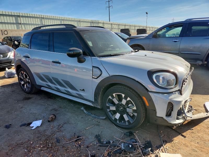 Photo 4 from auction – 2023 MINI COOPER S C with VIN WMZ83BR00P3P66358