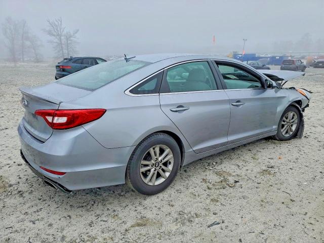 Photo 3 from auction – 2015 HYUNDAI SONATA SE with VIN 5NPE24AF1FH077935