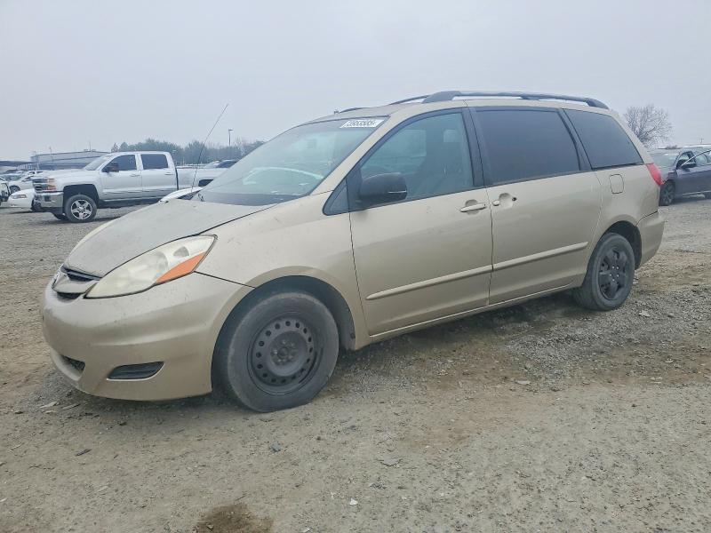 Photo 1 from auction – 2007 TOYOTA SIENNA CE with VIN 5TDZK23C77S095179
