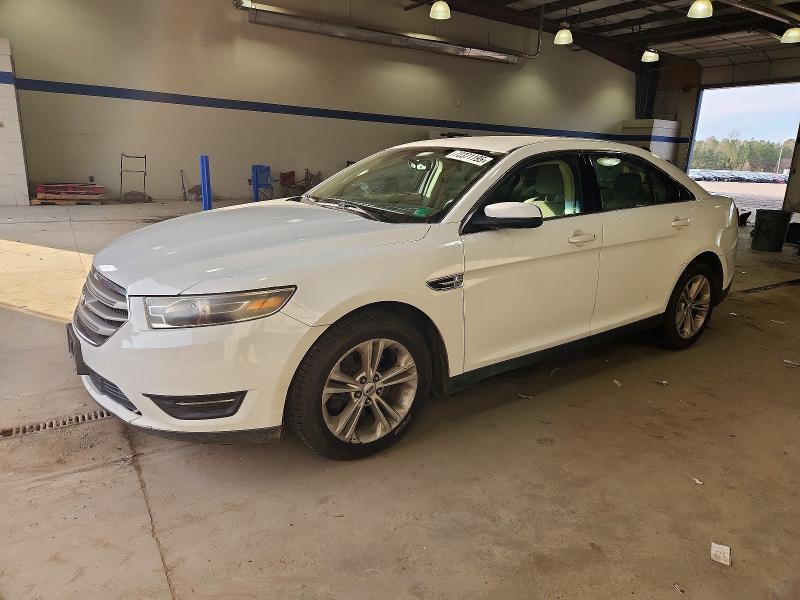 FORD TAURUS SEL 2015 with VIN 1FAHP2E82FG181309 - Photo from auction