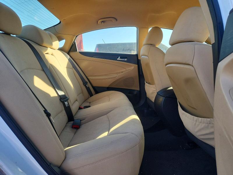 Photo 10 from auction – 2014 HYUNDAI SONATA GLS with VIN 5NPEB4AC7EH857197