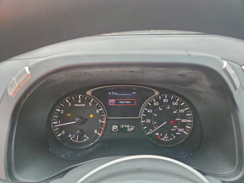 Photo 9 from auction – 2014 NISSAN PATHFINDER with VIN 5N1AR2MN0EC639167