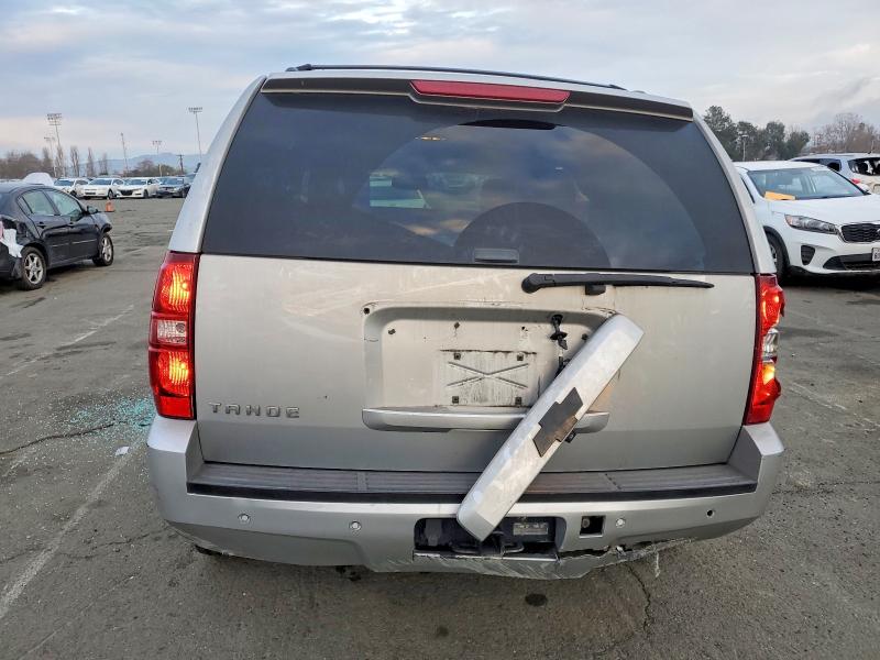 Photo 6 from auction – 2014 CHEVROLET TAHOE with VIN 1GNSCBE09ER122807