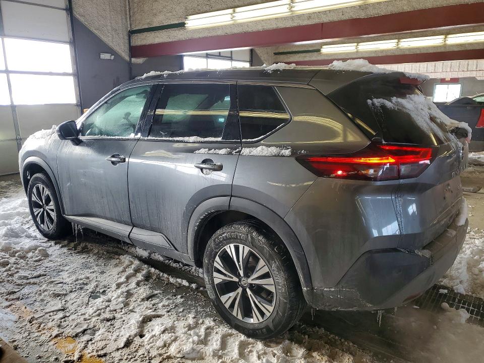 Photo 2 from auction – 2021 NISSAN ROGUE SV with VIN 5N1AT3BBXMC778348