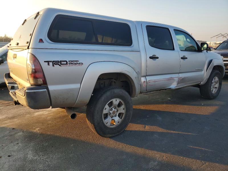 Photo 3 from auction – 2012 TOYOTA TACOMA DOU with VIN 5TFLU4EN8CX047415