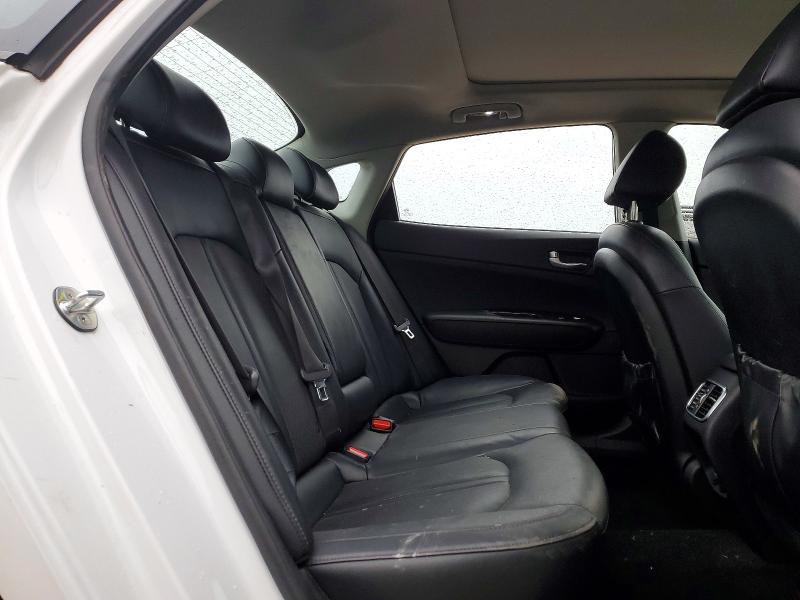Photo 10 from auction – 2019 KIA OPTIMA with VIN 5XXGU4L10KG328857
