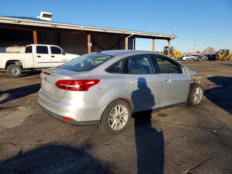 Photo 3 from auction – 2015 FORD FOCUS with VIN 1FADP3F29FL358685