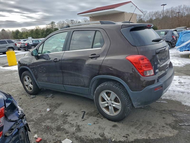 Photo 2 from auction – 2015 CHEVROLET TRAX with VIN KL7CJRSB7FB259432