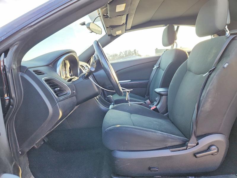 Photo 7 from auction – 2012 CHRYSLER 200 TOURIN with VIN 1C3BCBEB1CN120309
