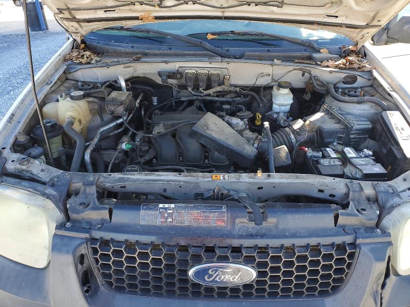 Photo 11 from auction – 2005 FORD ESCAPE with VIN 1FMYU931X5KD73263