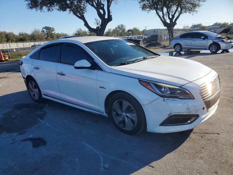 Photo 4 from auction – 2016 HYUNDAI SONATA PLU with VIN KMHE54L28GA021206