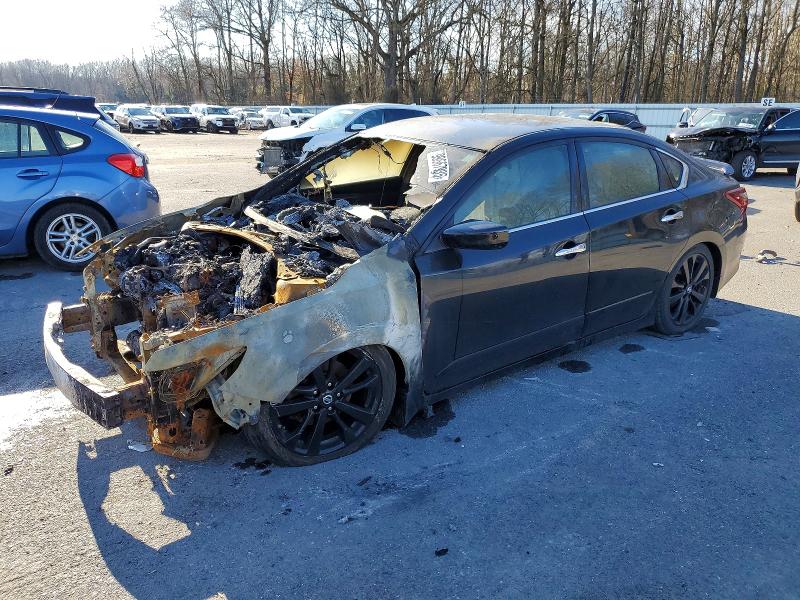 NISSAN ALTIMA 2.5 2017 with VIN 1N4AL3AP0HC218397 - Photo from auction