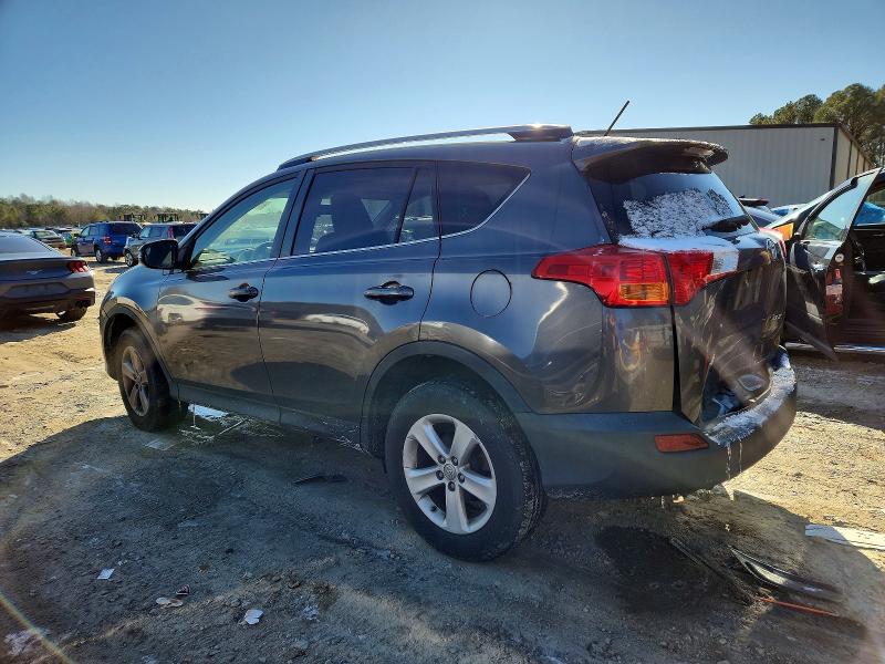Photo 2 from auction – 2013 TOYOTA RAV4 XLE with VIN JTMWFREV8D5006171