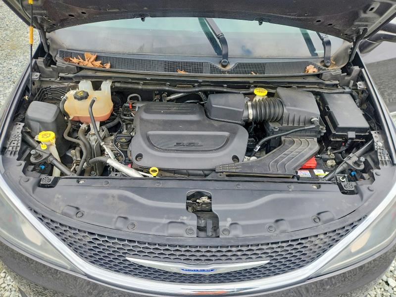 Photo 12 from auction – 2019 CHRYSLER PACIFICA T with VIN 2C4RC1BG4KR685403