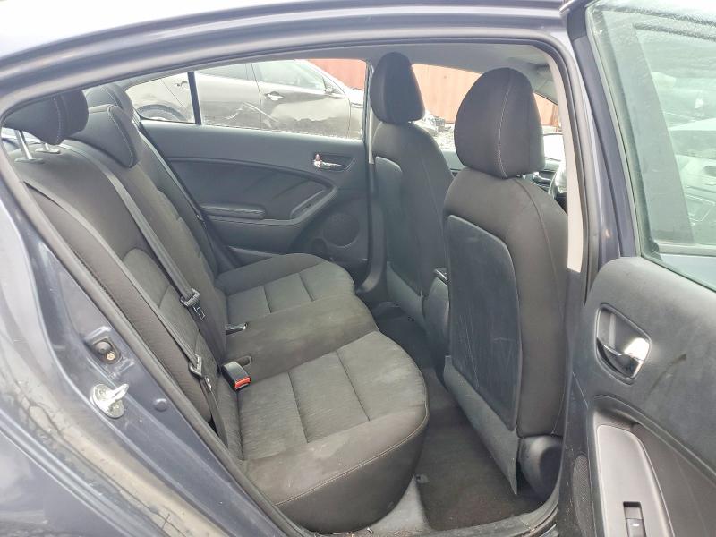 Photo 10 from auction – 2016 KIA FORTE with VIN KNAFK4A6XG5487510